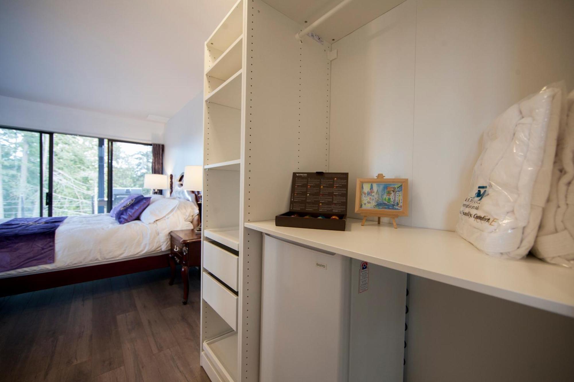 Shangri-La Oceanfront Vacation Home Bedwell Harbour Экстерьер фото