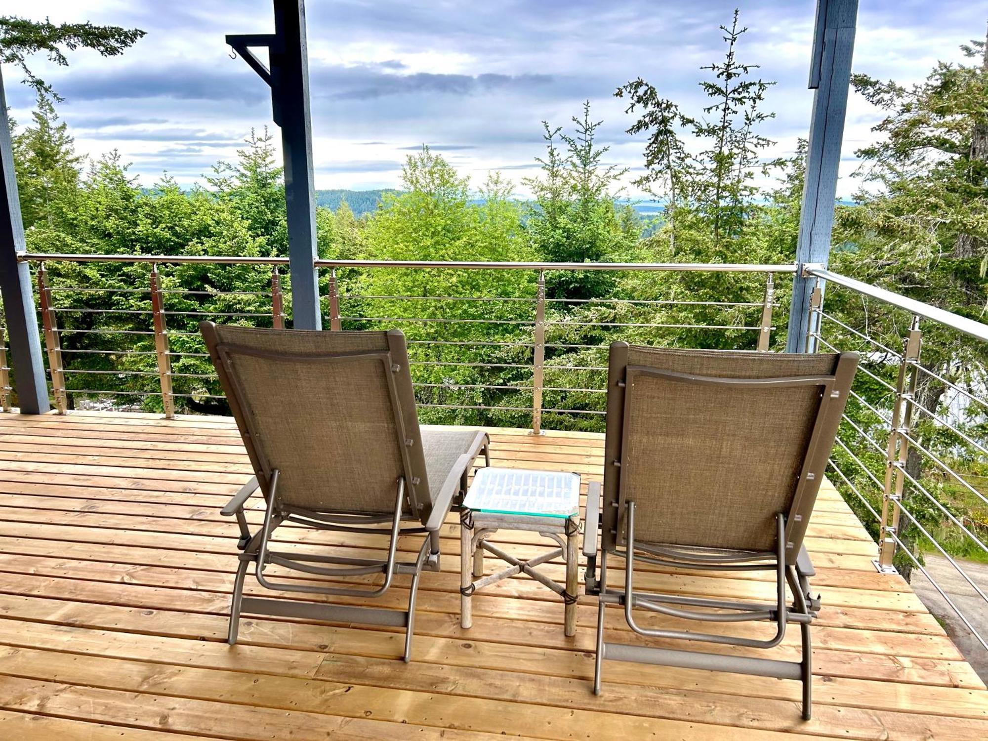 Shangri-La Oceanfront Vacation Home Bedwell Harbour Экстерьер фото